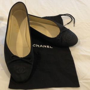 Authentic CHANEL ballet flats